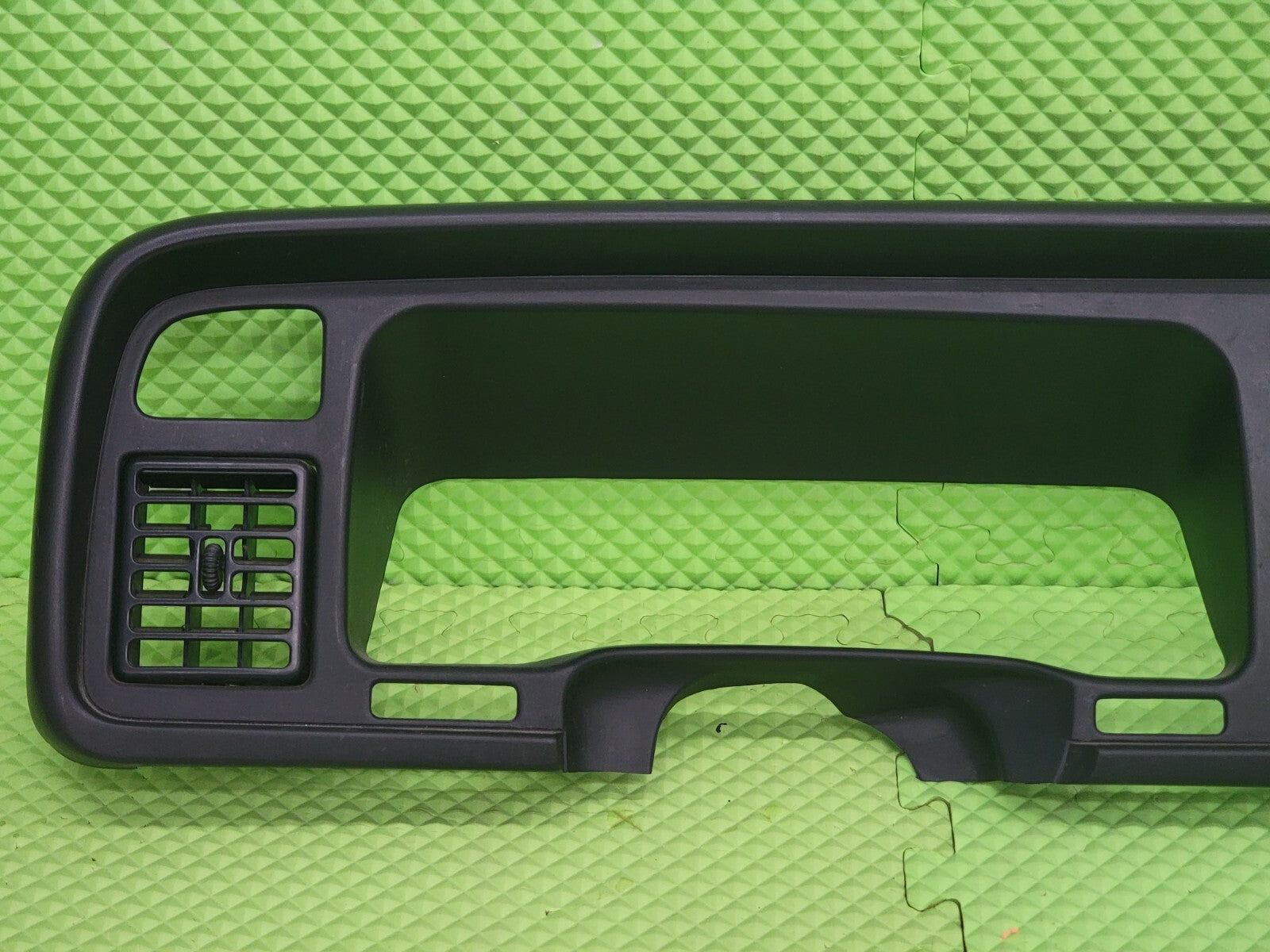 🔥94-97 Dodge Ram 1500 2500 3500 - Dash Trim Surround Bezel Vents OEM Black