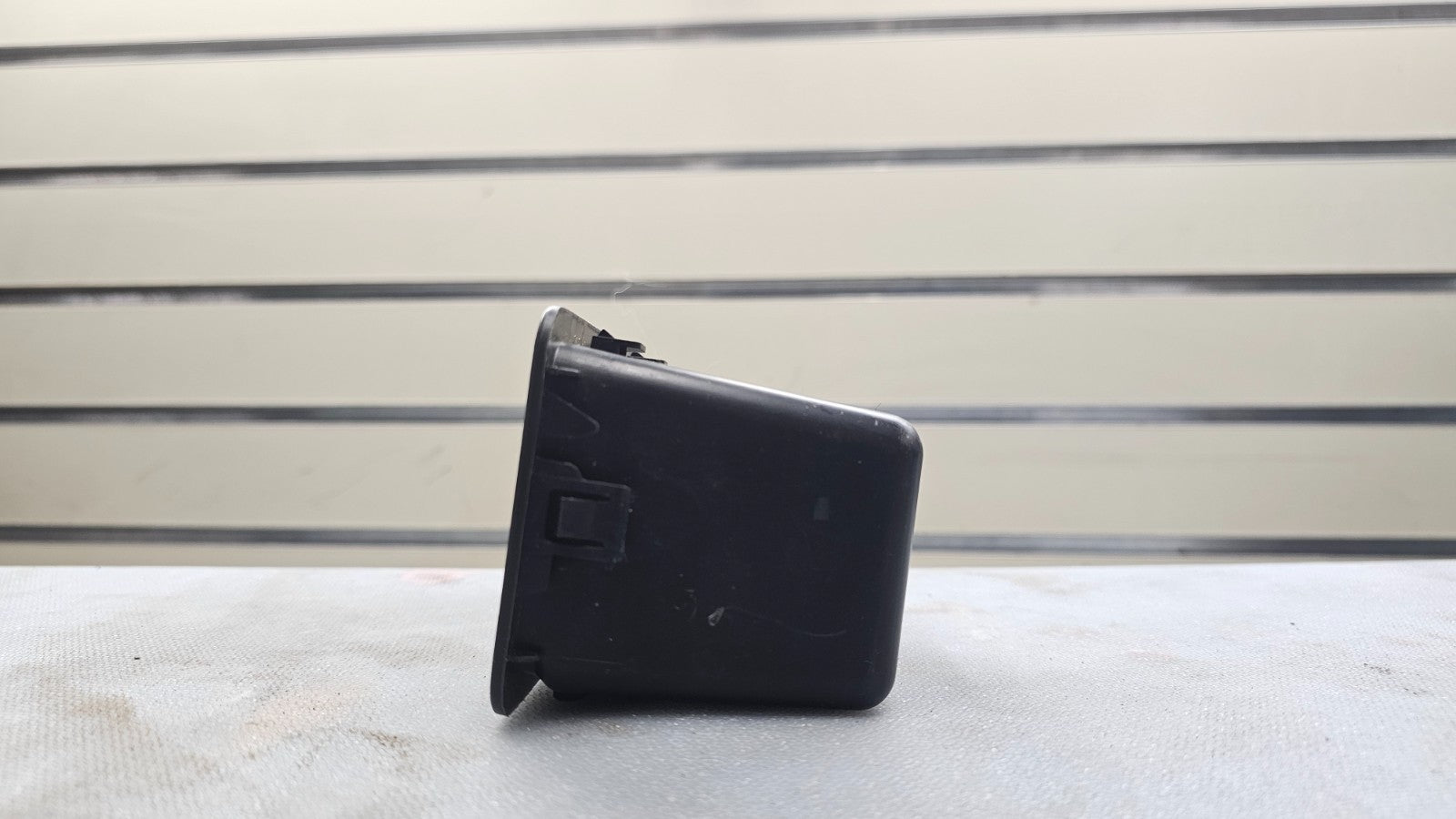 🔥00-04 Pathfinder Instrument Cubby Storage Black Pocket Switch Panel Black