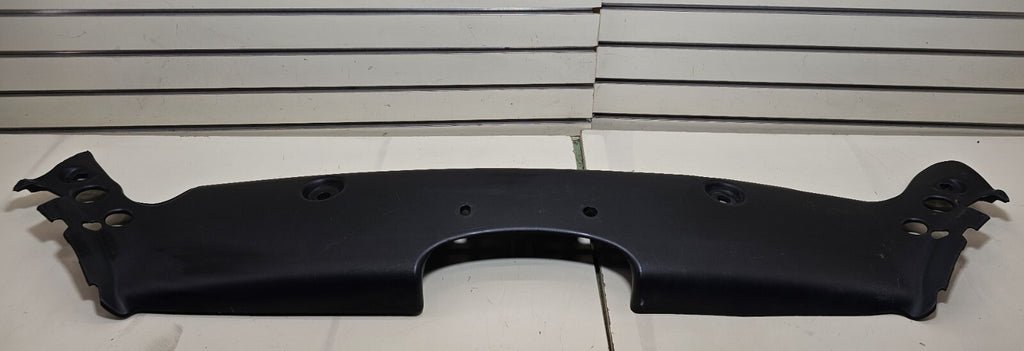 🔥00-05 CADILLAC DEVILLE RADIATOR SUPPORT COVER OEM