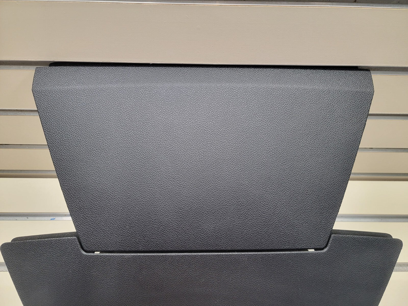 🔥09-15 Chevy Traverse Dash Storage Cubby Compartment Cover Box Assembly BLACK