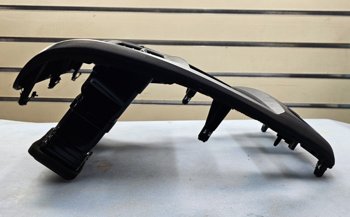 🔥05-09 KIA SPORTAGE CENTER DASH RADIO BEZEL TRIM CLIMATE CONTROL OEM BLACK