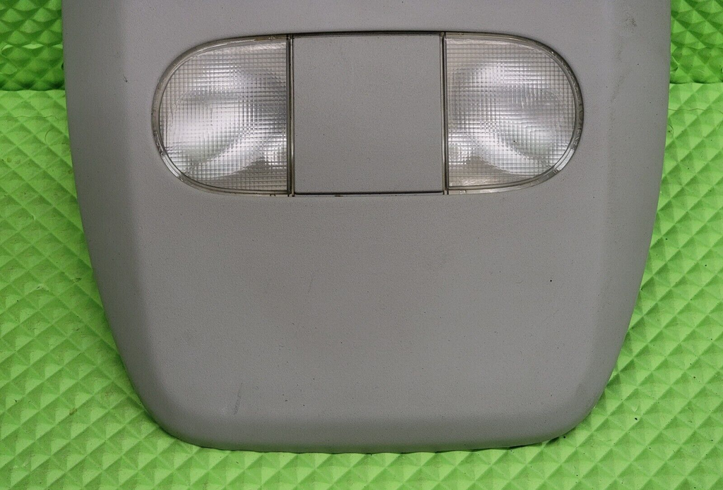 04-08Ford F150 Overhead Console Front Center Dome Map Light Roof Rail SwitchGRAY