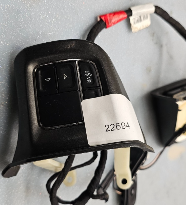 🔥11-24 DODGE DART STEERING WHEEL AUDIO RADIO CRUISE CONTROL SWITCH ASSY BLACK