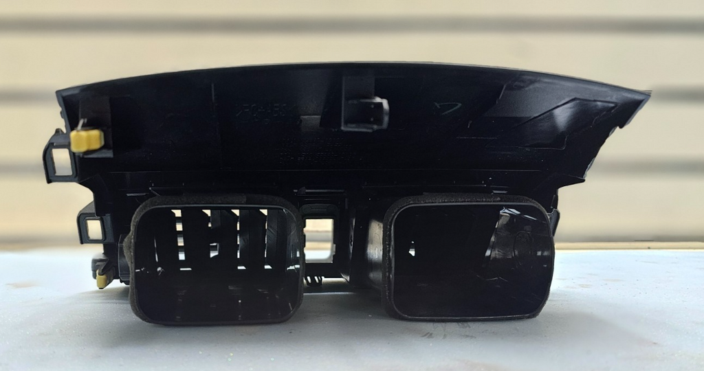 🔥09-11 Toyota COROLLA Center Dash Heater Air Vent  BEZEL A/C Trim GRAY
