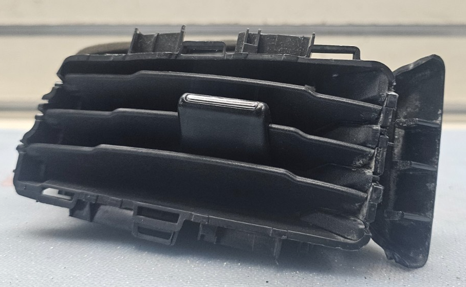 🔥12-18 Focus Dash left Driver AC A/C HVAC Heater Air Vent Conditioner Black