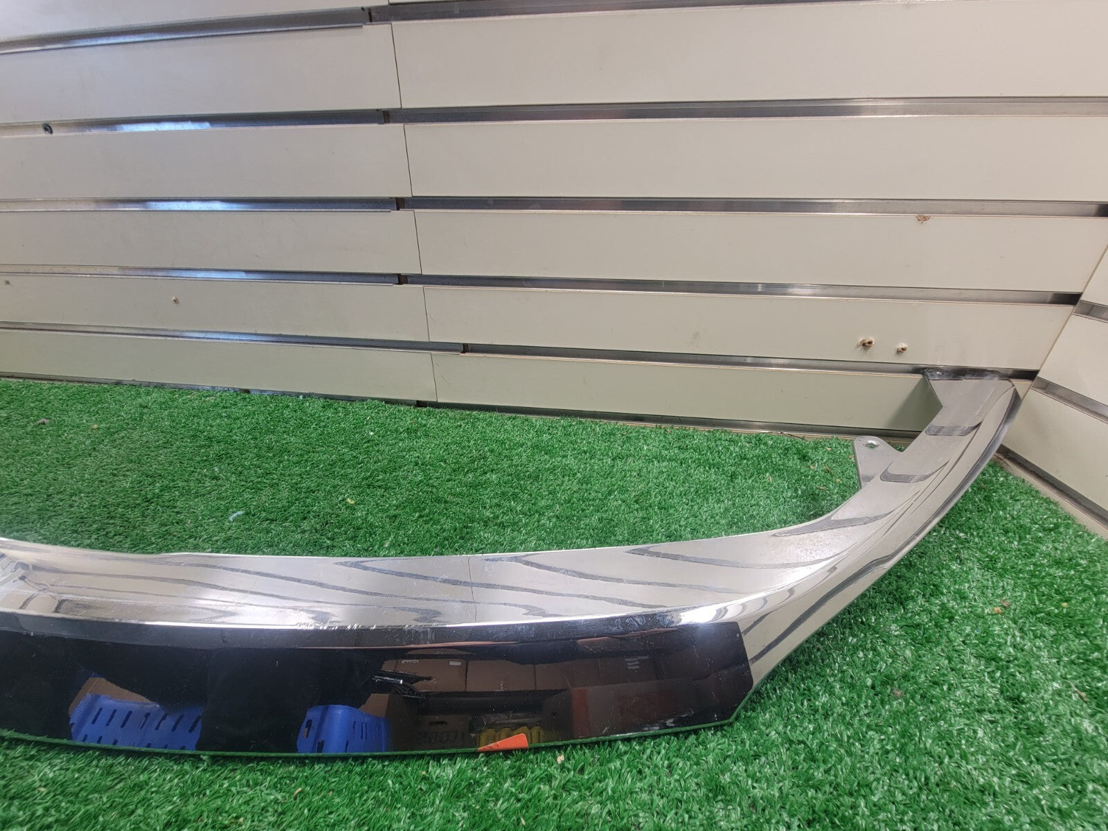 🔥10-12 Ford Fusion Front Top Upper Center Grille Chrome Trim Molding Assembly