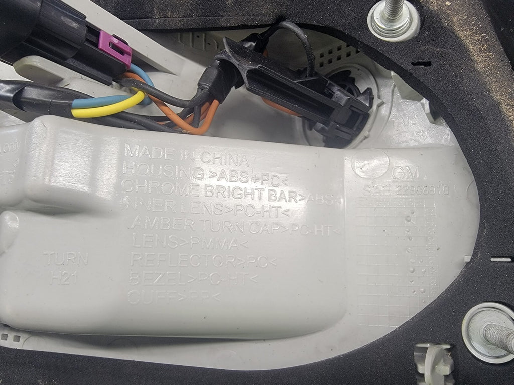 2012-2017 Buick Verano Right Passenger side Tail Light Lamp Assembly chrome OEM