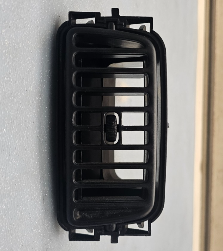 🔥01-07 ESCAPE MARINER RIGHT PASSENGER DASH AC A/C HVAC HEATER AIR VENT BLACK