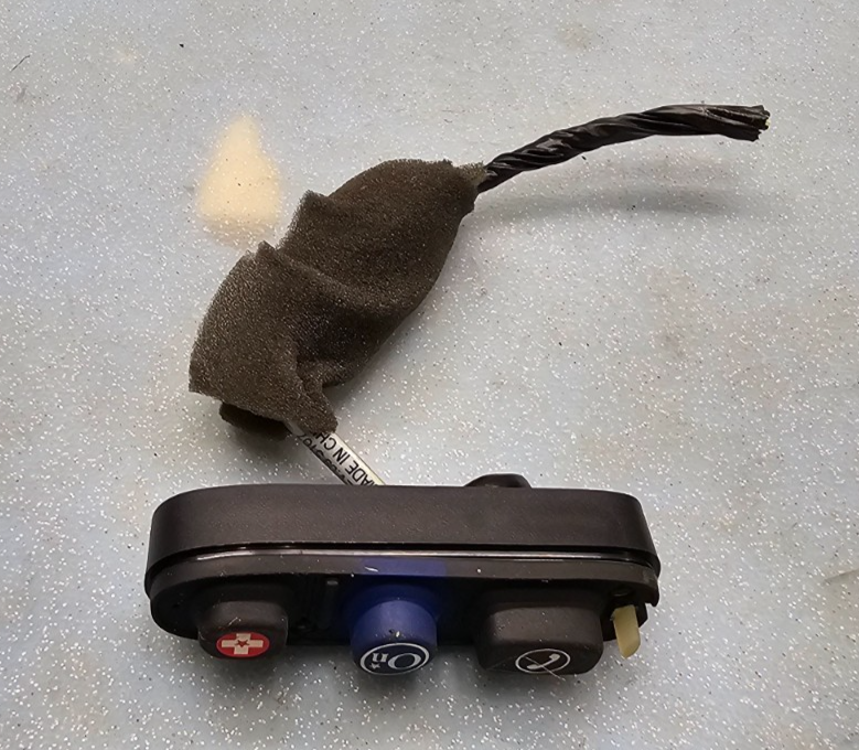 🔥00-15 Captiva Sport Vue Yukon Suburban OnStar Phone Center Call Button Switch