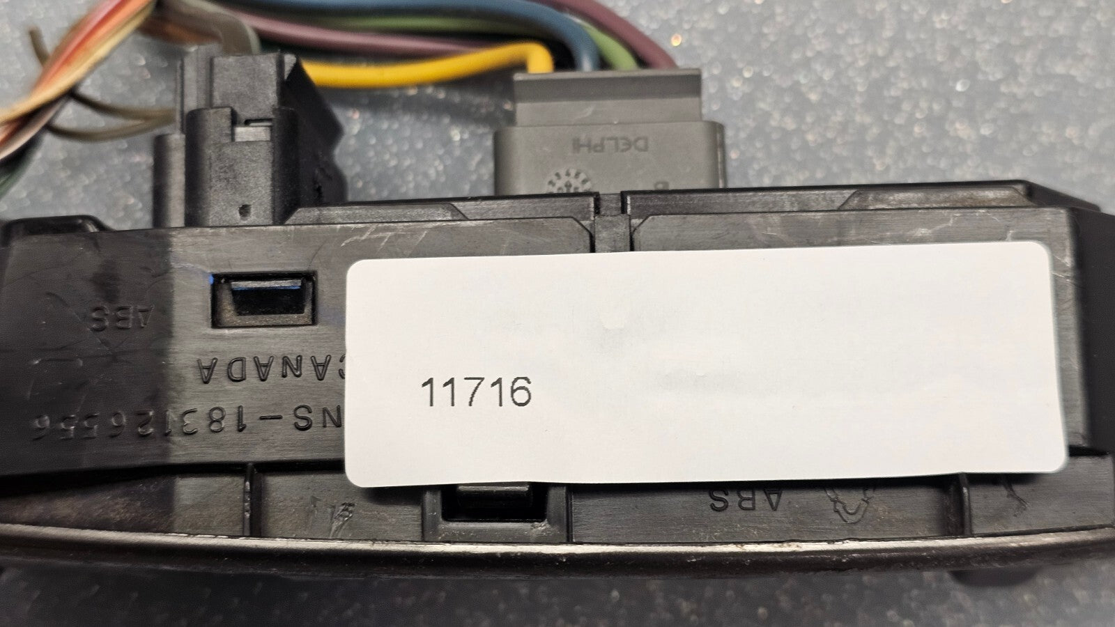 04-07 MALIBU LEFT DRIVER MASTER POWER WINDOW DOOR CONTROL SWITCH ASSEMBLY SILVER
