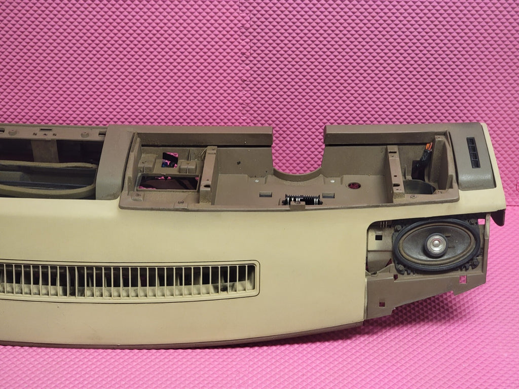 🔥1988-1994 CHEVY GMC C/K SUBURBAN BLAZER Dashboard DASH CORE TAN DB1