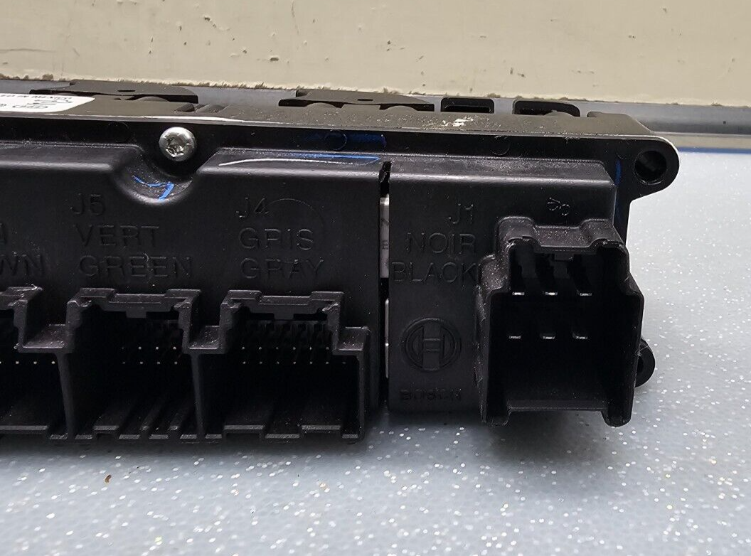 07-14 Silverado Tahoe Yukon Master Left Driver Window Switch Assembly Regulator