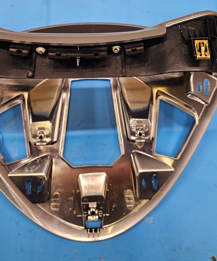 🔥13-16 CADILLAC SRX DASH INSTRUMENT CLUSTER SPEEDOMETER BEZEL TRIM PANEL SILVER