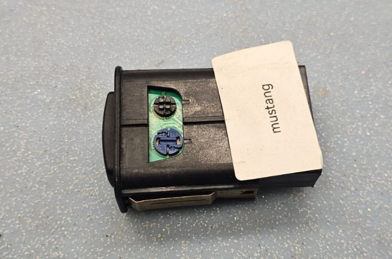 🔥1999-2000 Ford Mustang GT Traction Control Switch Assemb Button black OEM