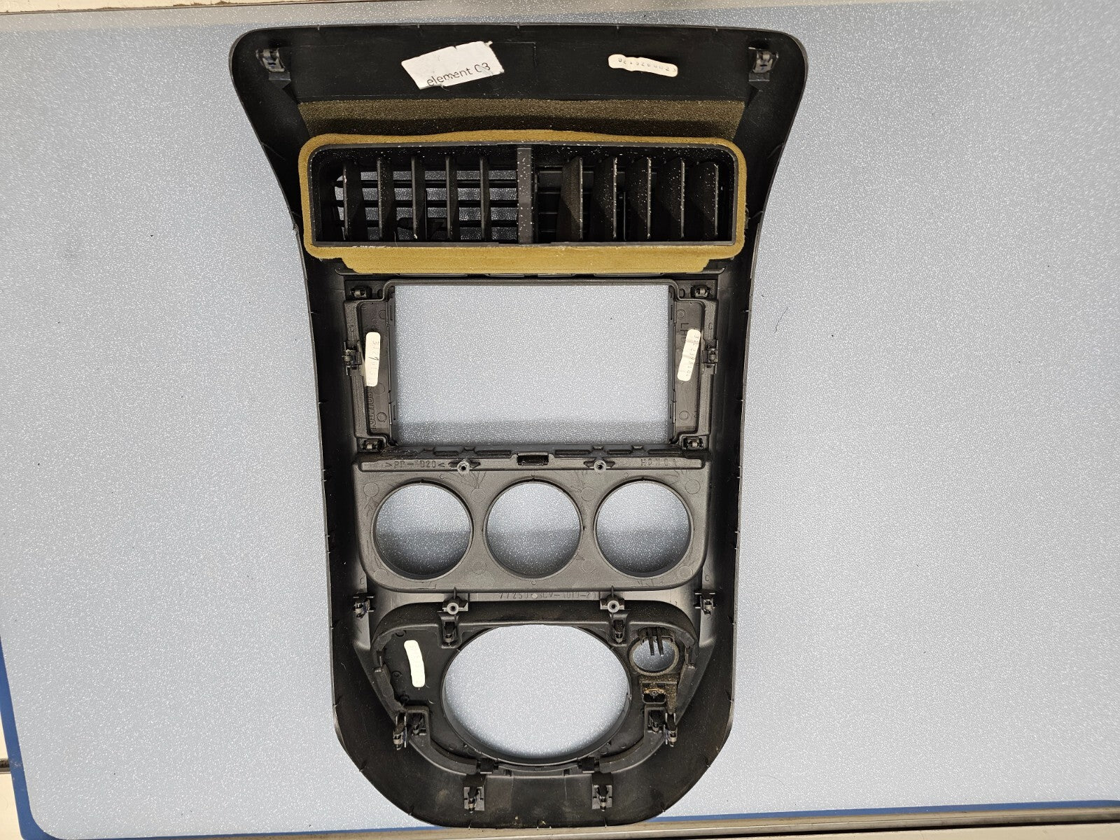 🔥03-06 Honda Element Center Dash Radio Surround Bezel Trim Panel Climate Silver