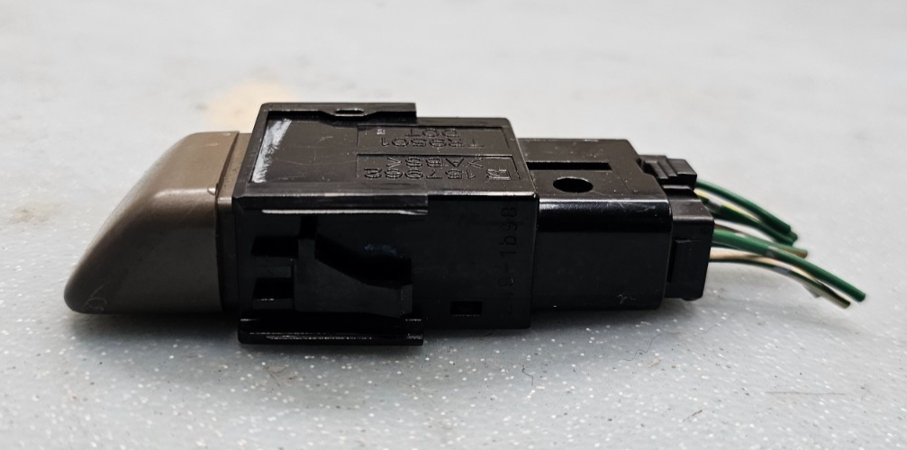 98-02 COROLLA 05-10 AVALON HAZARD EMERGENCY LIGHT SWITCH DRIVER ASSEMBLY DK TAN