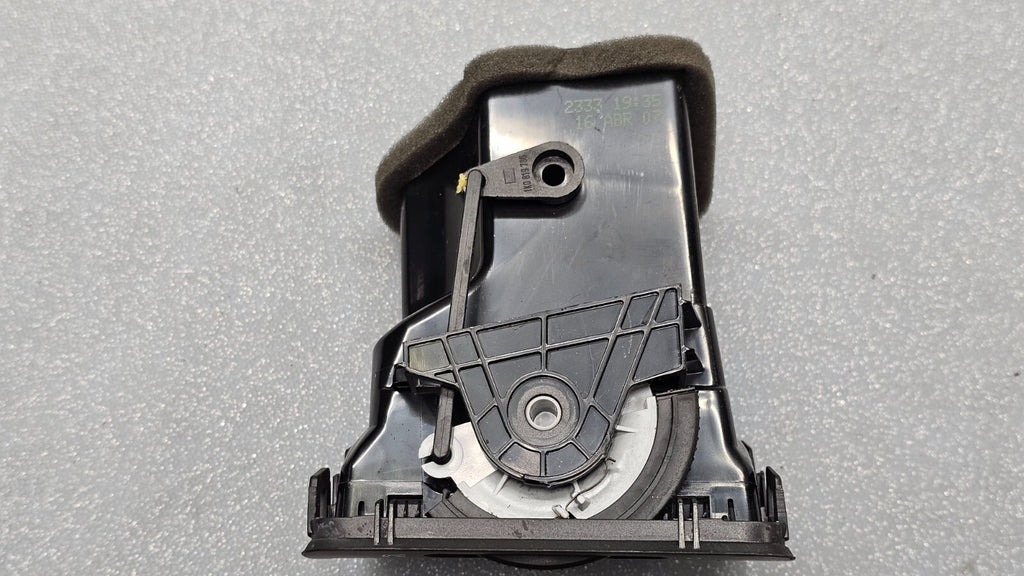 🔥06-10 VW JETTA GOLF CENTER DASH LEFT DRIVER AC A/C AIR VENT HEATER PANEL BLACK