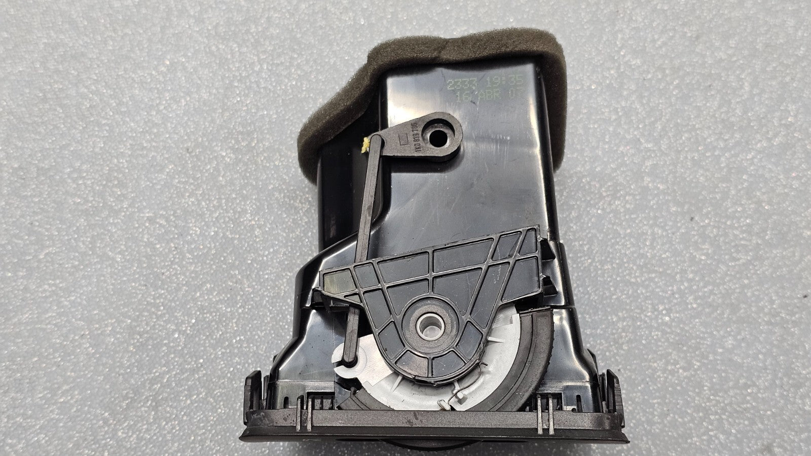 🔥06-10 VW JETTA GOLF CENTER DASH LEFT DRIVER AC A/C AIR VENT HEATER PANEL BLACK