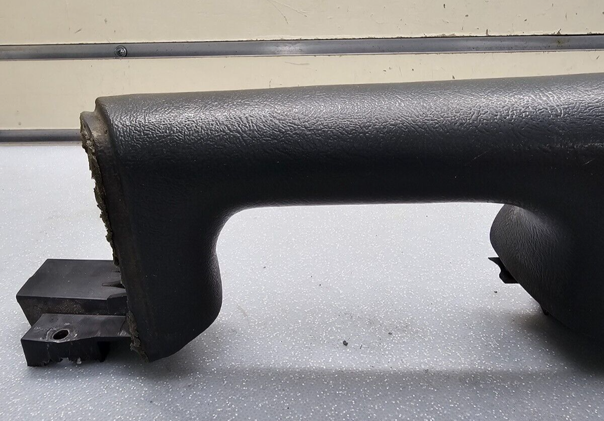 🔥03-06 Silverado SIERRA Door Panel ARMREST Front Left Driver Handle Graphite