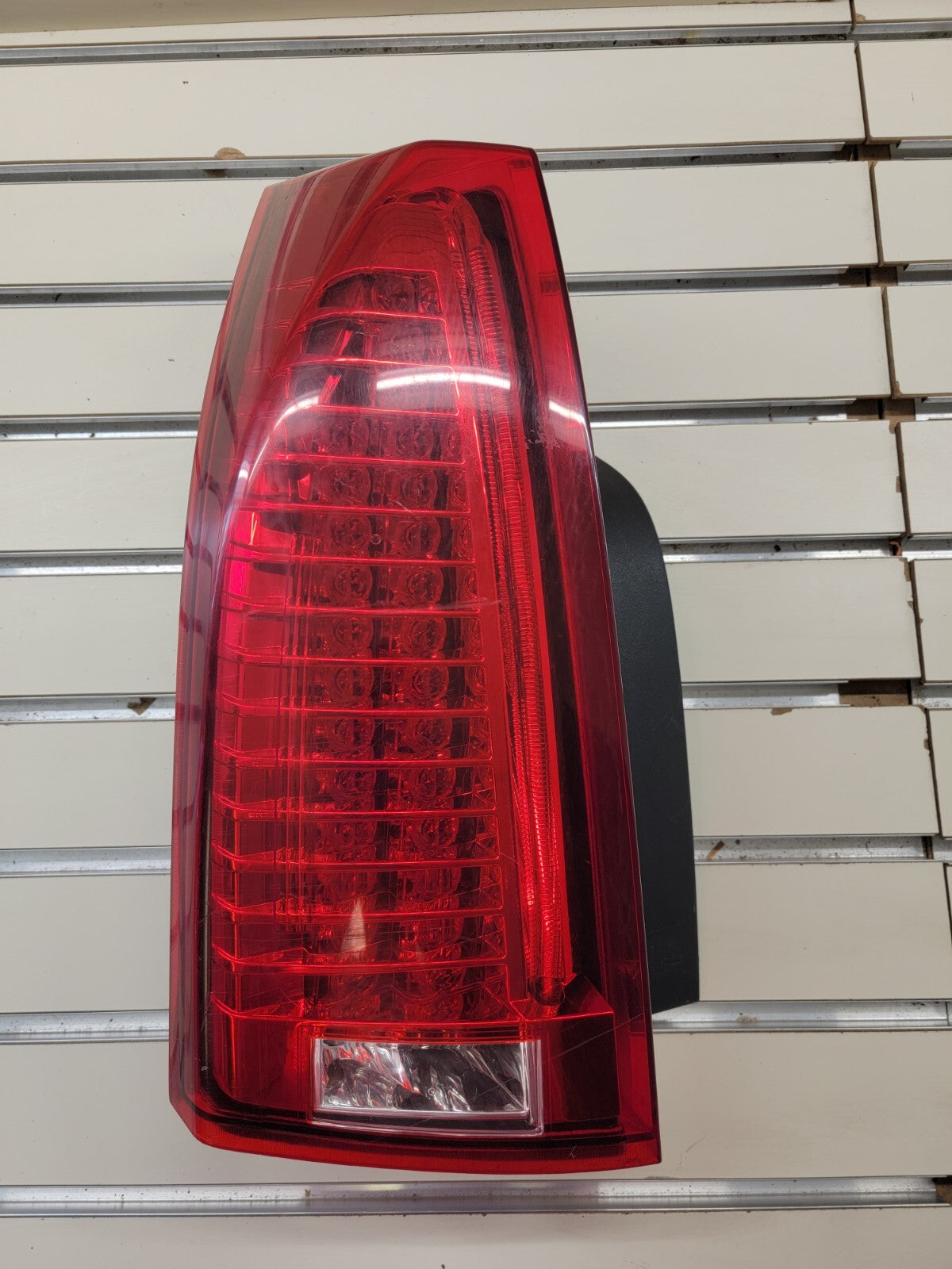 🔥2008-2013 Cadillac CTS Sedan Taillight Lamp Assembly Driver Side Left