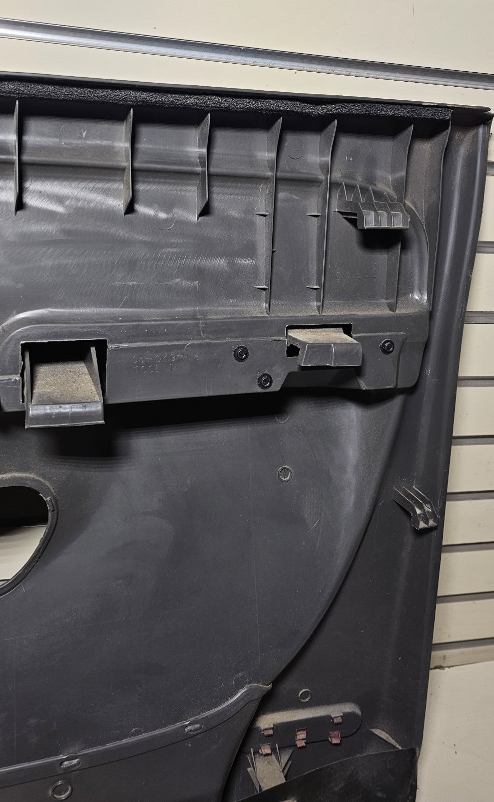 99-06 Chevy Silverado SIERRA Door Trim Panel Front LEFT Driver DK GRAY manual D3