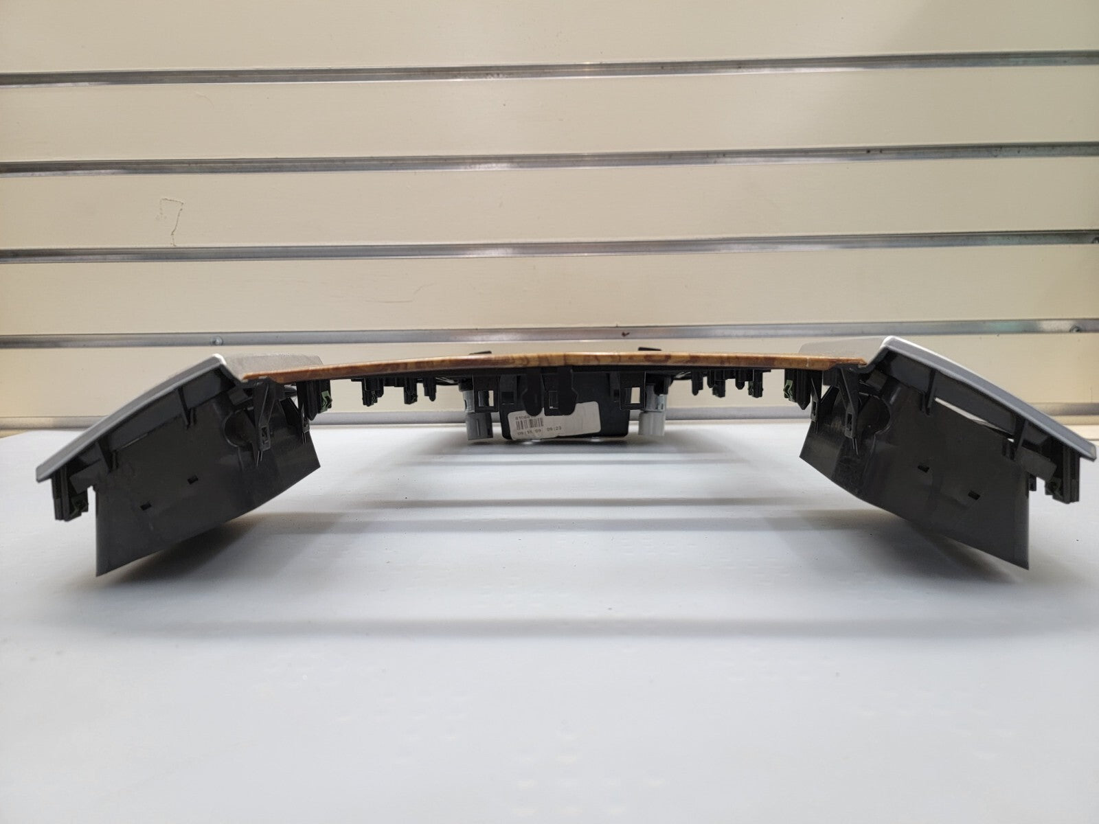 🔥2008-2010 Jeep Grand Cherokee Radio Bezel Center Dash Trim Temperature Control