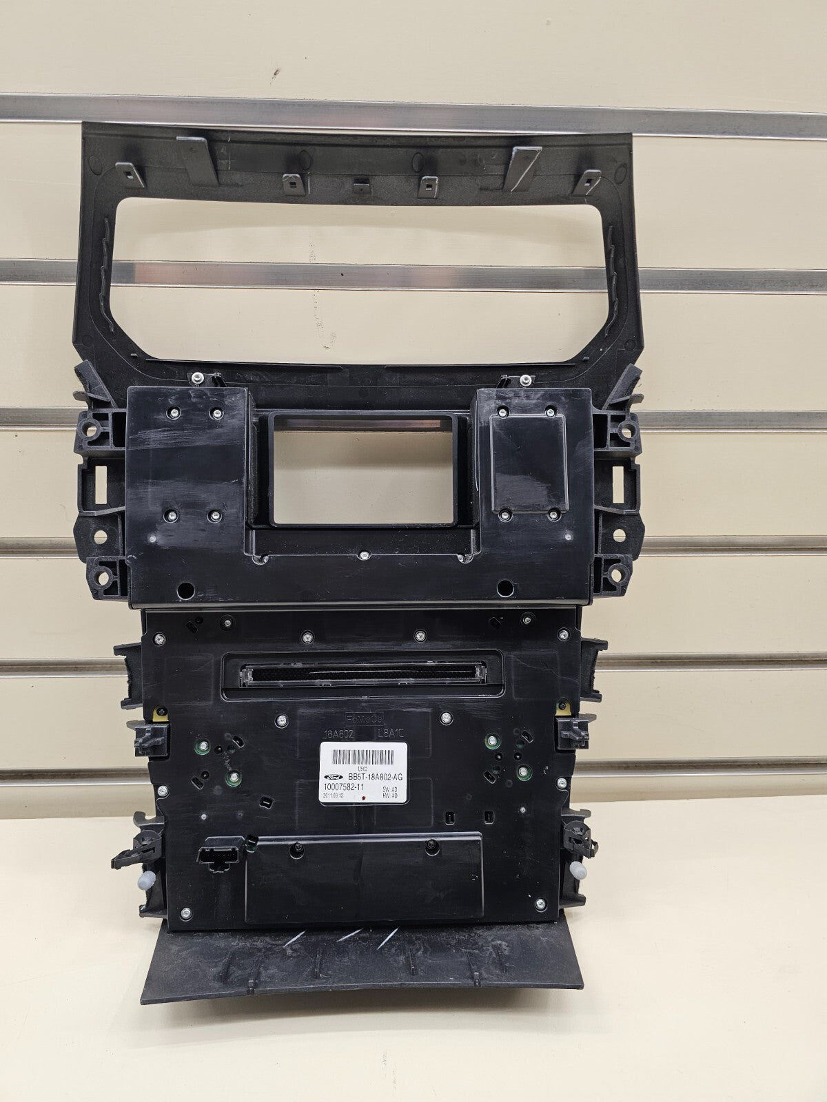 🔥11-13 Ford Explorer Dash Radio Stereo Climate Control Trim Panel BEZEL OEM