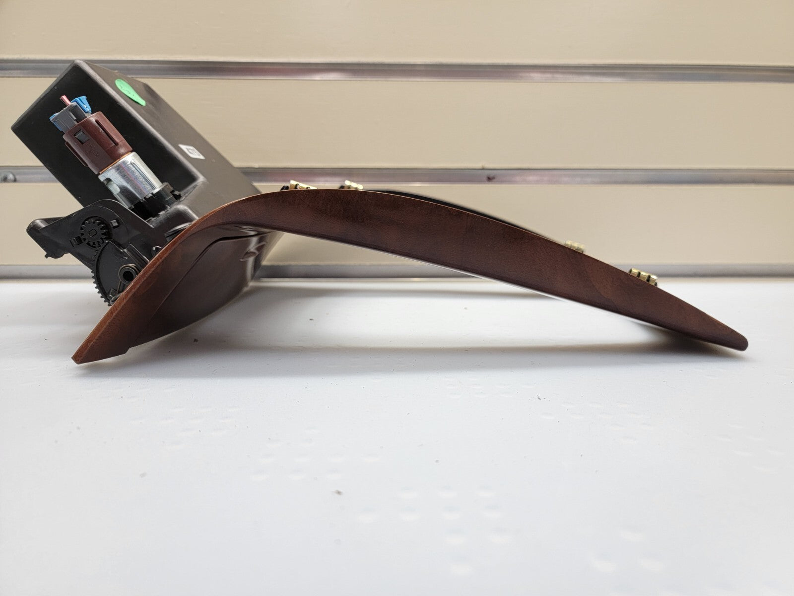 🔥2007-2009 Saturn Aura Center Console Shifter Shift Trim Bezel woodgrain