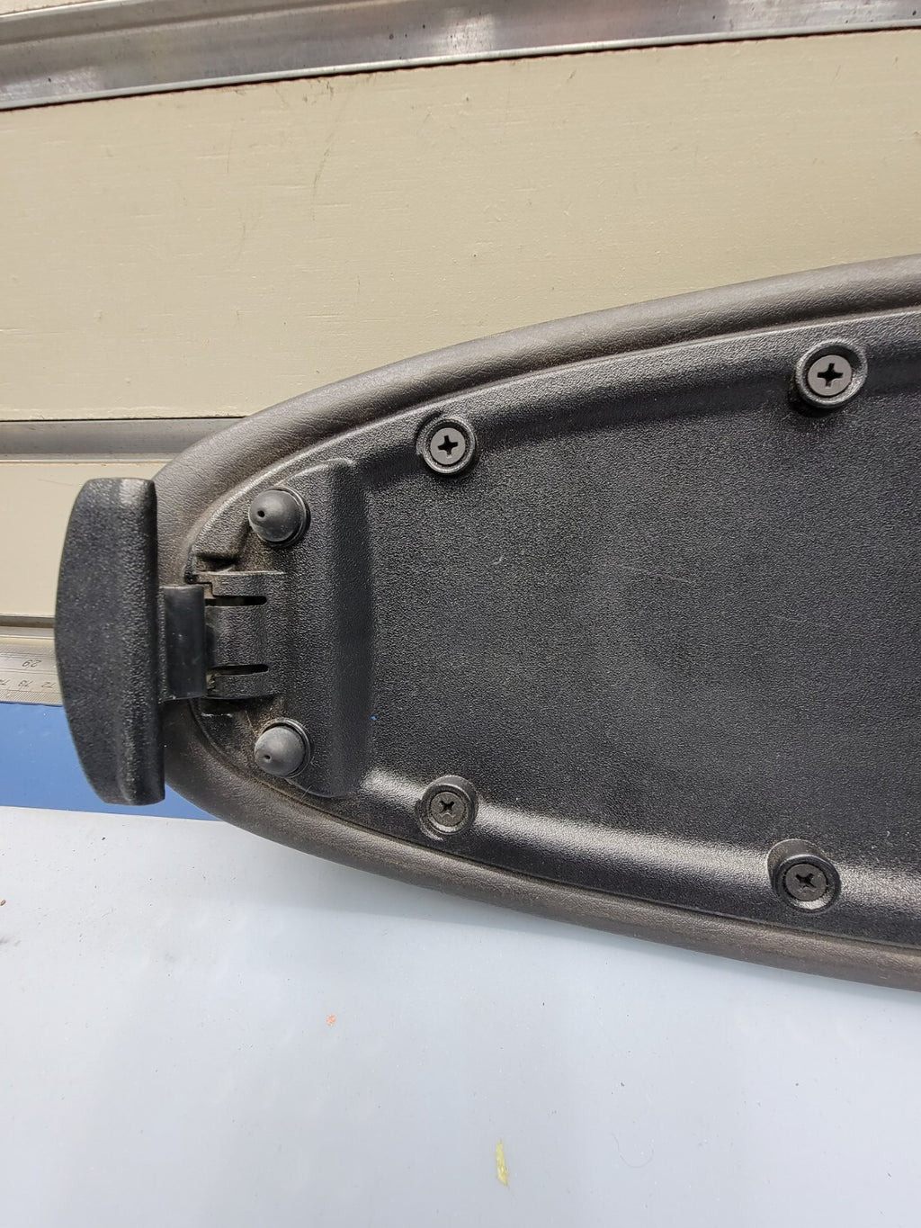 🔥2000-2007 FORD FOCUS CENTER CONSOLE LID ARM RESTER LID TBLACK