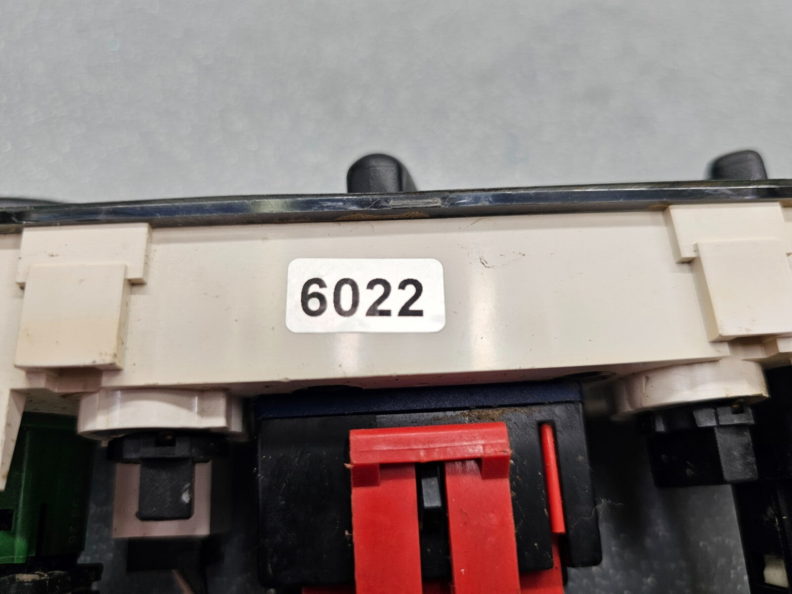 95-97 Ford Contour Dash Climate AC Heater Temperature Control Unit Conditioning