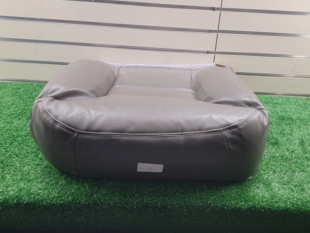 🔥1995-1999 Chevy GMC Silverado  Seat rest cushion leather front left V2 gray