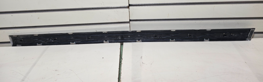🔥06-10 Jeep Commander Front Left Driver Chrome Door Molding Trim Panel Silver