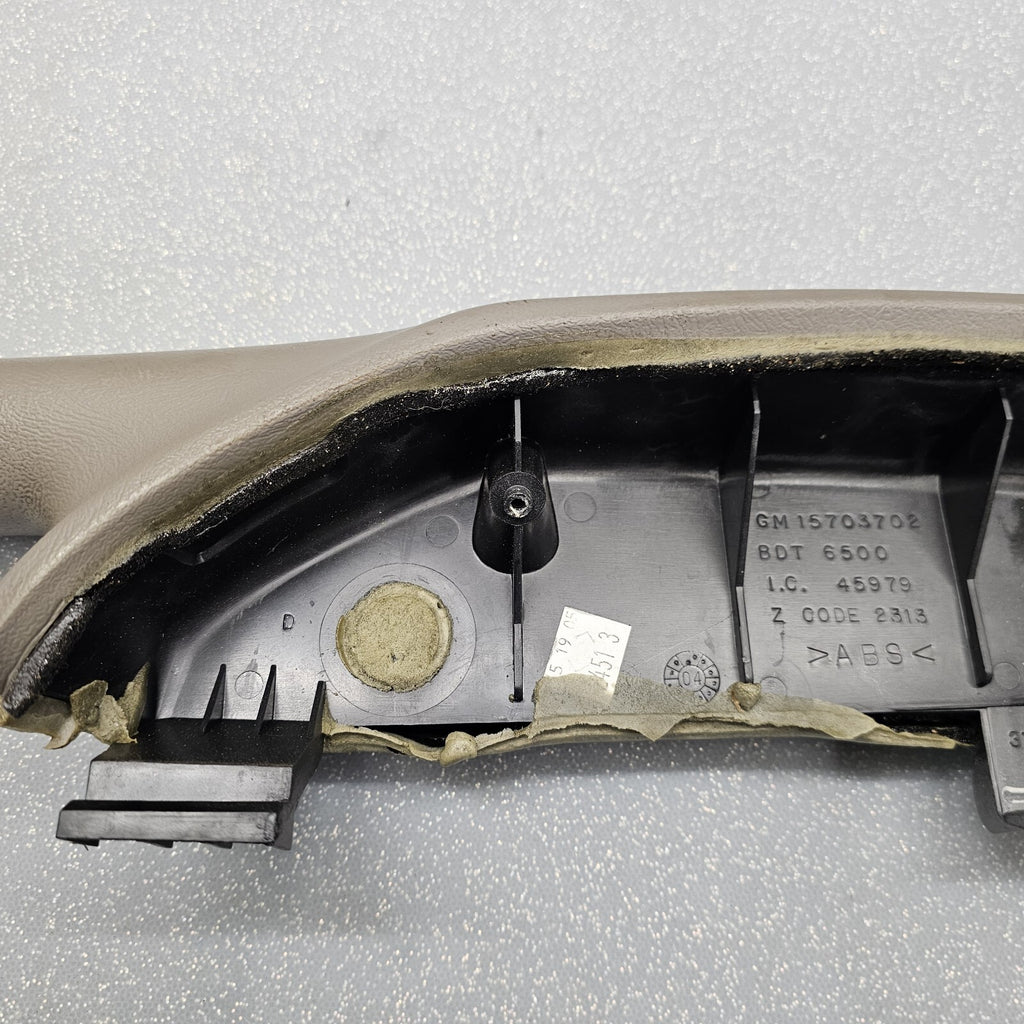 🔥03-06 Silverado SIERRA TAHOE Door Panel ARMREST Front RIGHT Handle LT GRAY H2