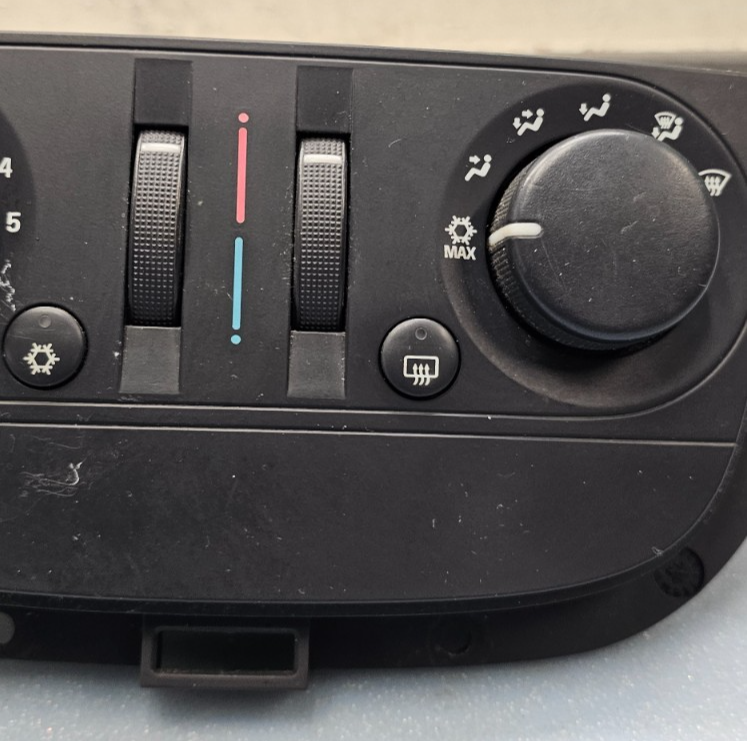 07-09 Montana Relay Uplander Terraza Dash Temperature AC Heater Climate Control