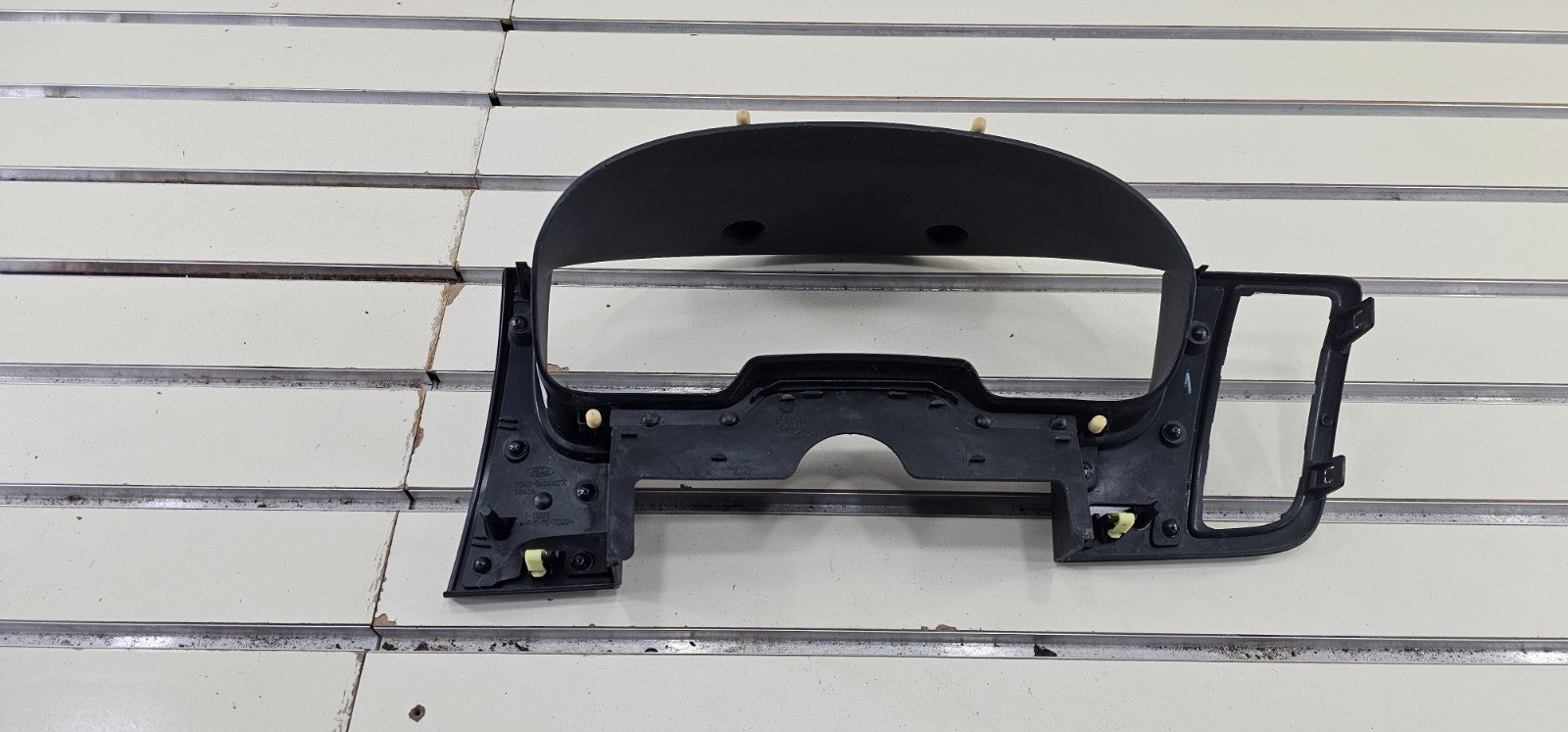 🔥08-11 Ford Focus Instrument Cluster Dash Bezel Speedometer Trim Tan/Black OEM