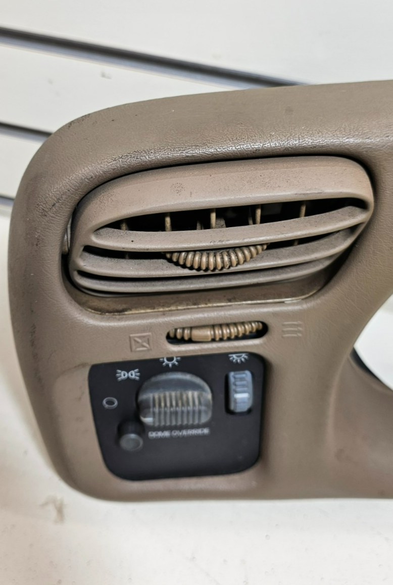 98-04 BLAZER S10 JIMMY SONOMA Cluster Dash Radio Bezel Tan