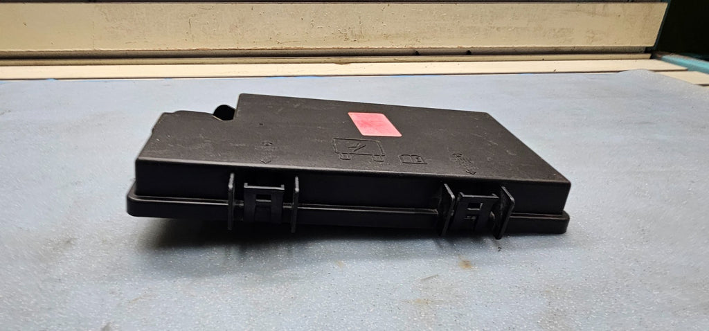 🔥11-14 Ram C/V Grand Caravan Fuse Relay Box Battery Cover Lid Junction Power 