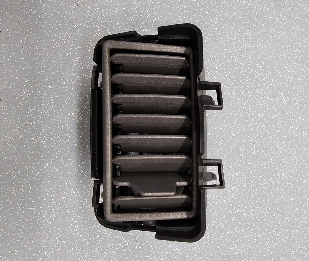 🔥04-07 NISSAN TITAN ARMADA QX56 Right Passenger Dash Center AIR VENT BLACK OEM