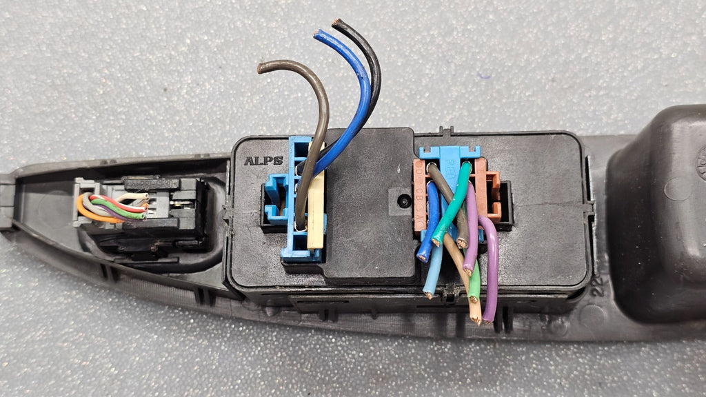 🔥03-07 Saturn Ion Front Left Driver Master Power Window Switch Lock Black OEM