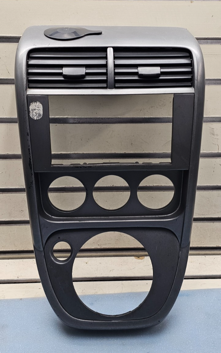 🔥03-06 Element Front Center Dash FM Radio Bezel Trim Panel Climate Silver/Black