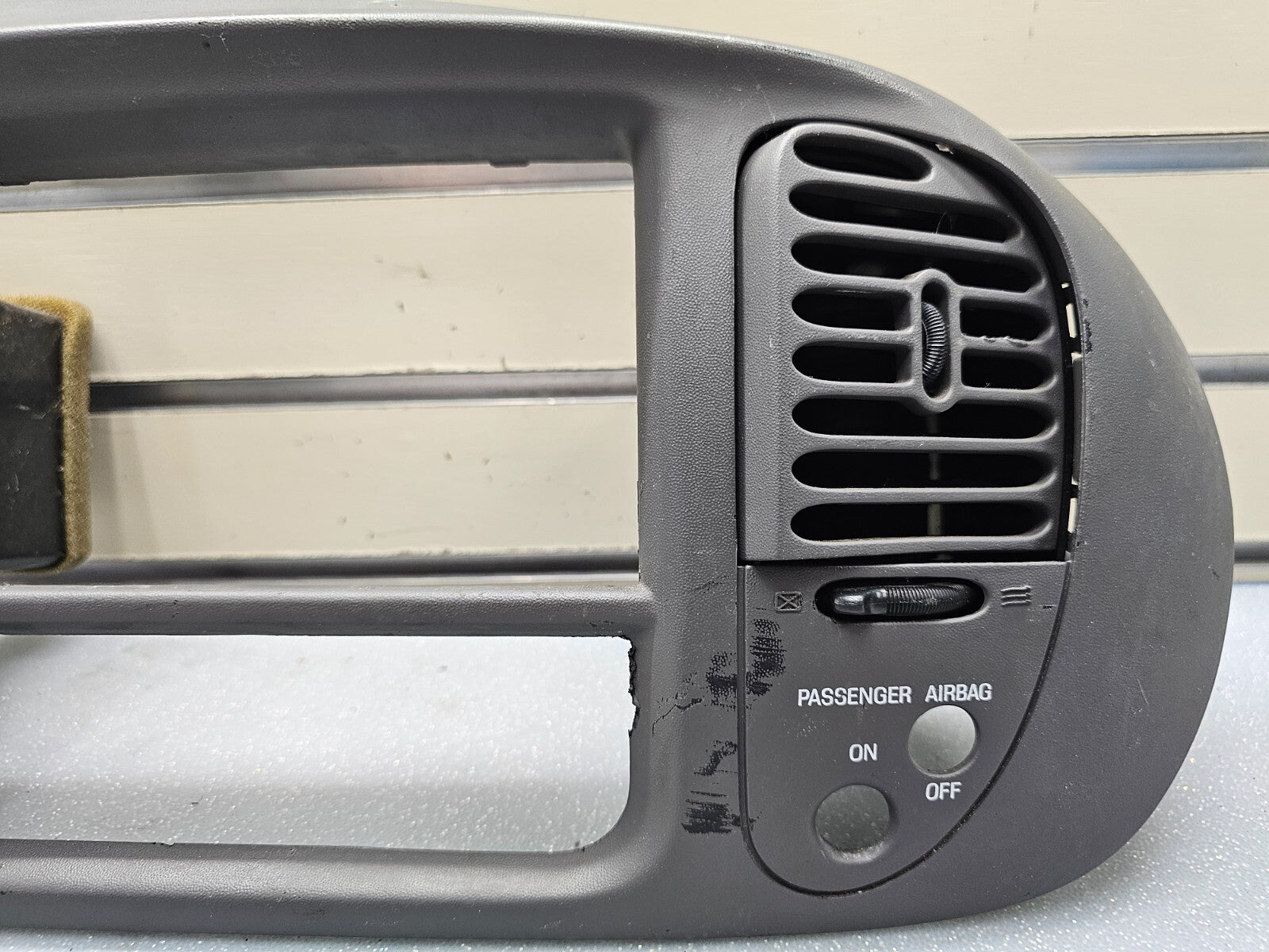 🔥97-03 Ford F150 Center Dash Radio Climate Trim Surround BEZEL Panel Line GRAY