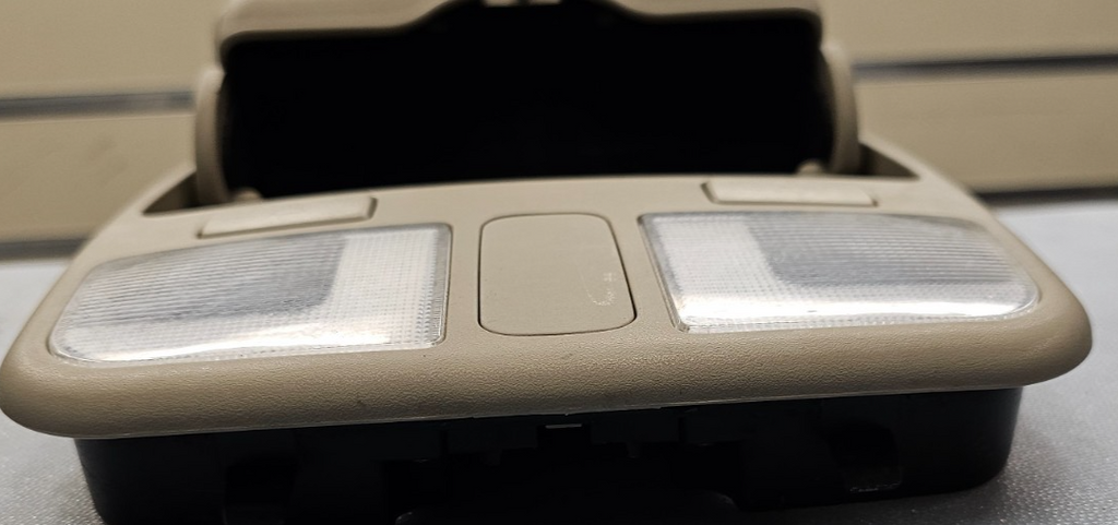 🔥06-10 Hyundai Sonata Overhead Console Dome Map Light Lamp Storage Assembly TAN