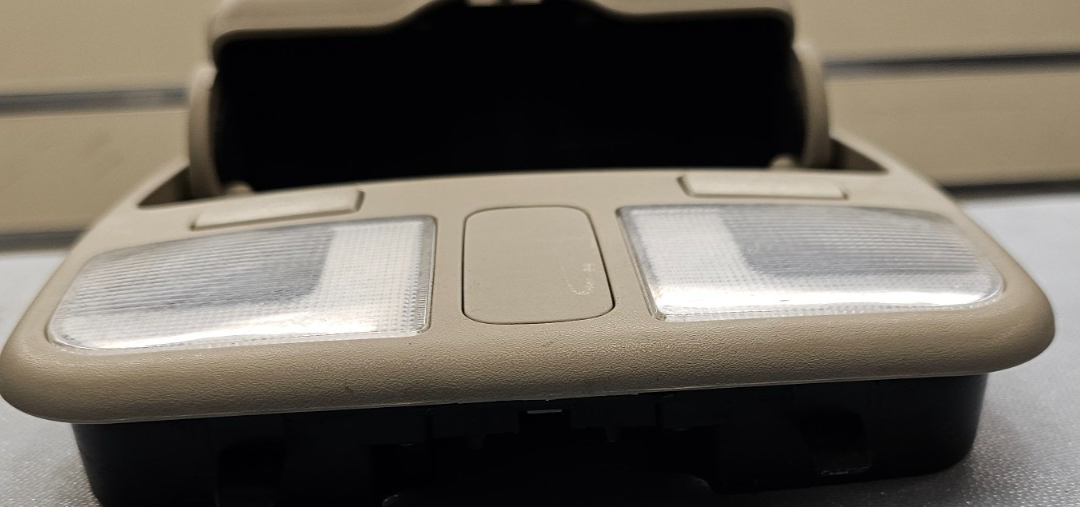 🔥06-10 Hyundai Sonata Overhead Console Dome Map Light Lamp Storage Assembly TAN