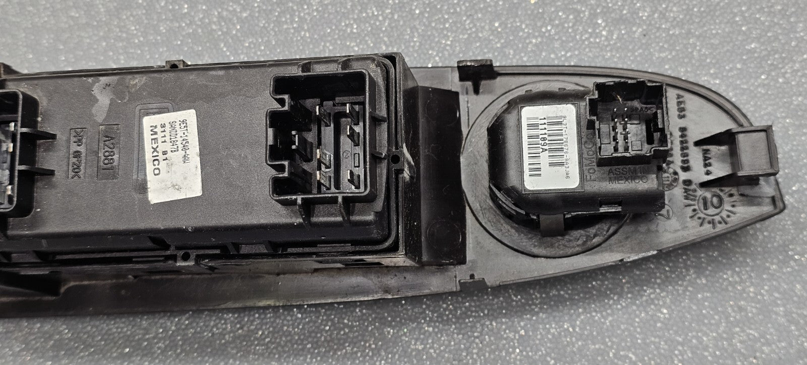 🔥06-09 Fusion Explorer Milan Left Driver Master Power Window Switch Black