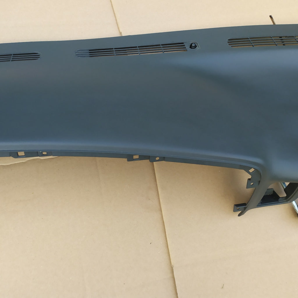 🔥99-06 SILVERADO SIERRA TAHOE Upper Cap Cover Top Dashboard Pad GRAPHITE DP1