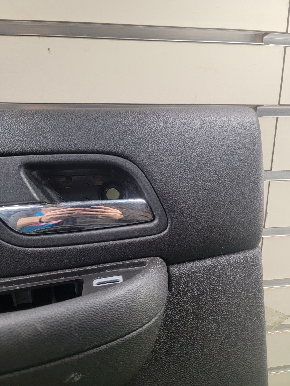 🔥07-14 Chevy Tahoe GMC Cadillac Escalade REAR Left Drive Side Door Panel BLACK