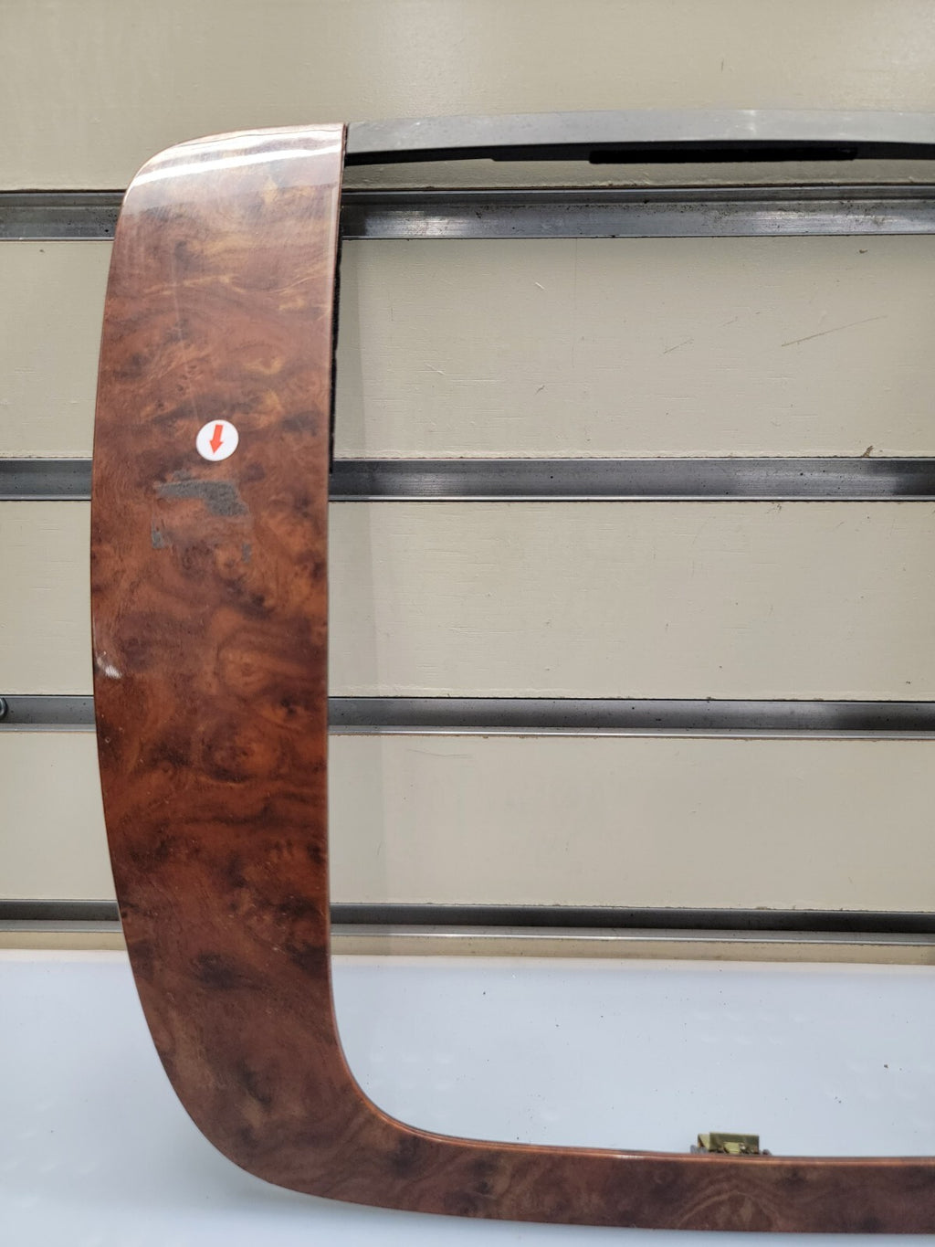 🔥07-13 SUBURBAN TAHOE YUKON CENTER DASH RADIO BEZEL TRIM WOODGRAIN