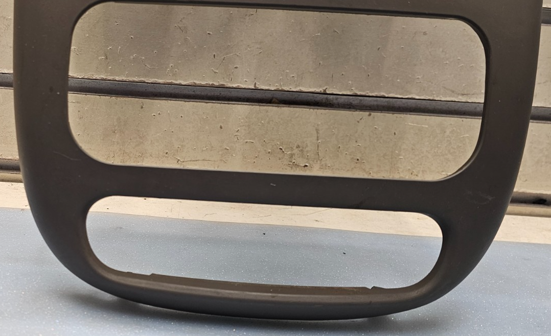 🔥01-05 Chrysler PT CRUISER Dash Radio Bezel Climate Trim Panel DK TAN B17
