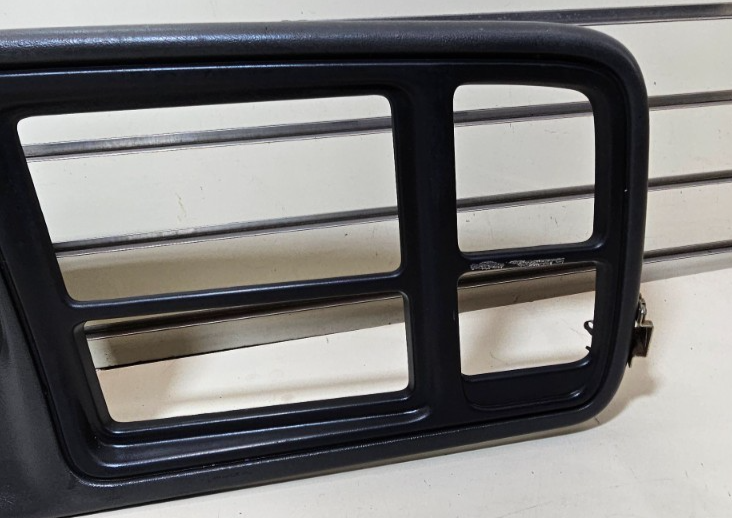 🔥99-02 Silverado Tahoe Instrument Cluster Speedometer Dash Trim Panel Bezel C4