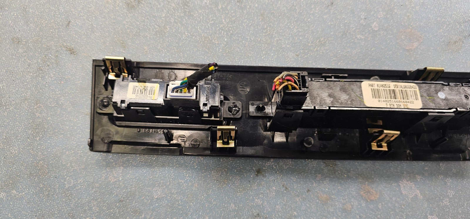 🔥06-24 EXPRESS SAVANA LACROSSE SIERRA TRIP HAZARD TCS FUEL CONTROL SWITCH BLACK